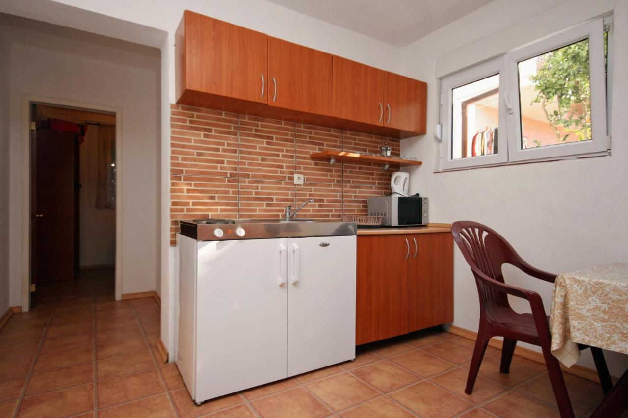 Apartments With A Parking Space Podaca, Makarska - 6050 Exterior photo
