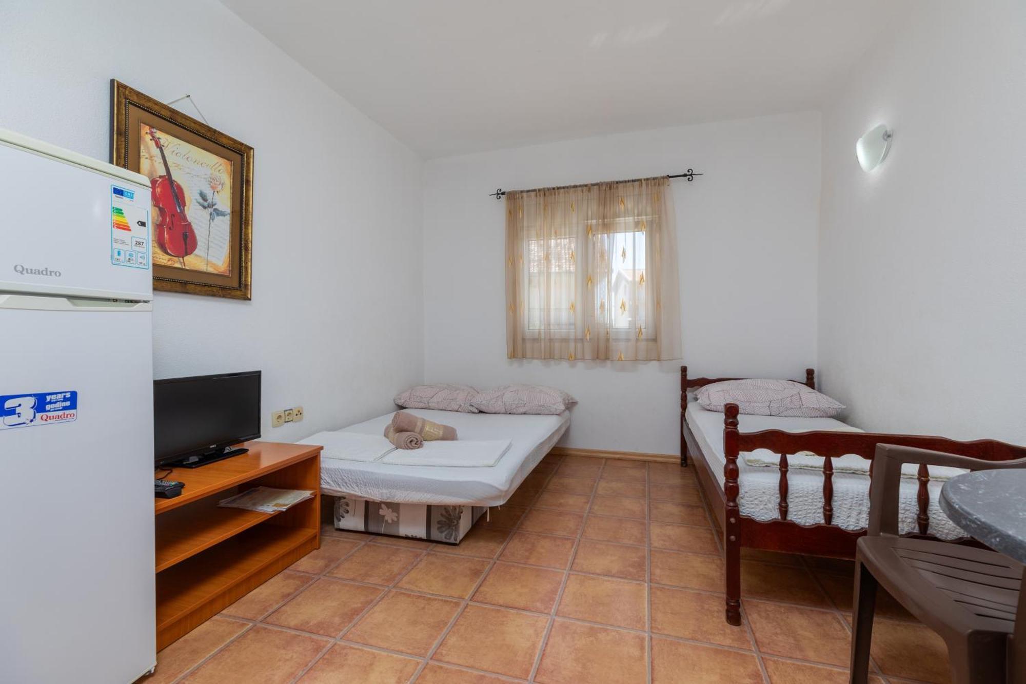 Apartments With A Parking Space Podaca, Makarska - 6050 Exterior photo